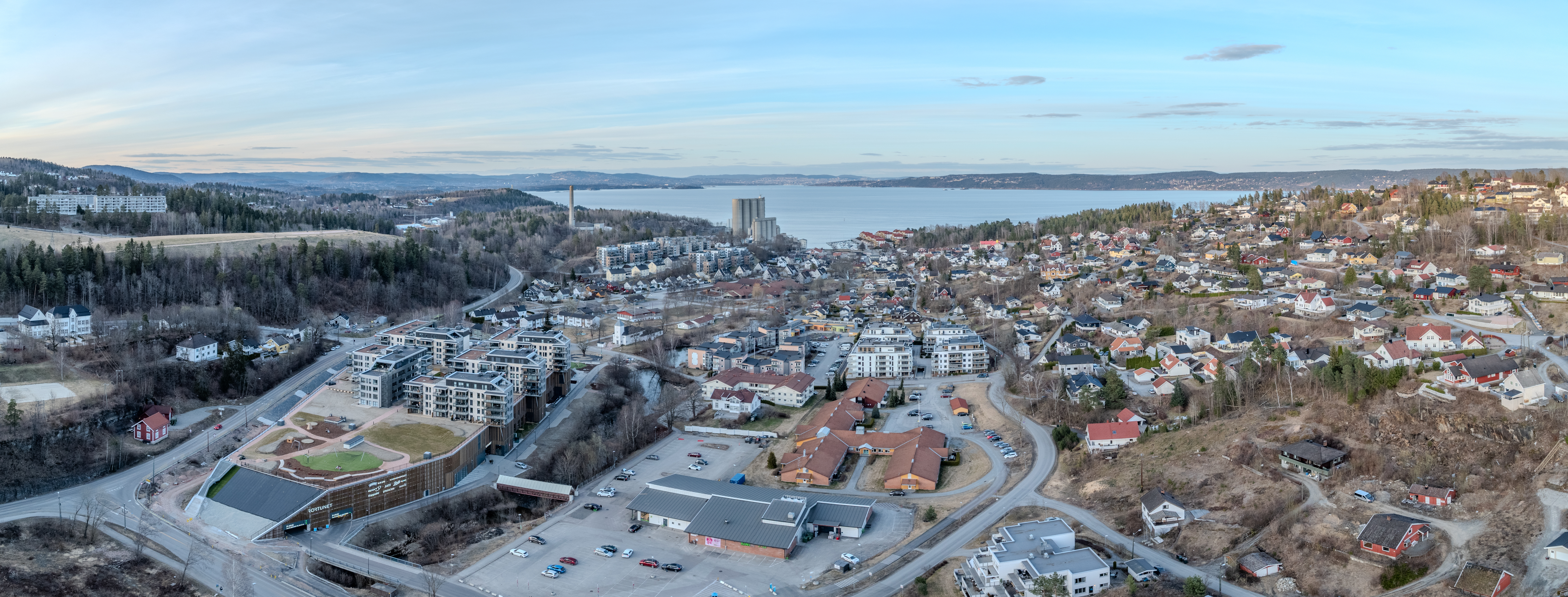 Shopping center seen from upon high