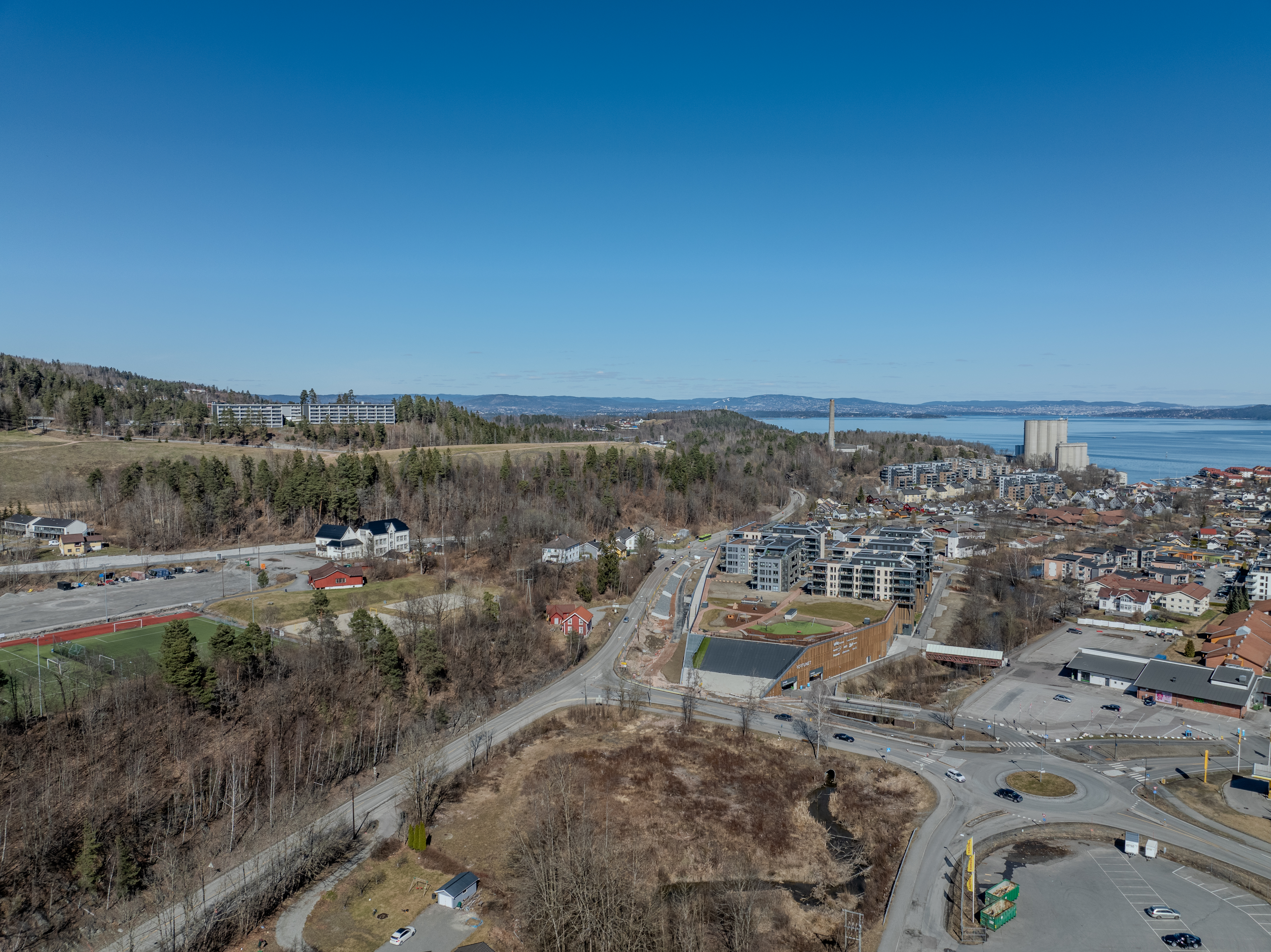 Shopping center seen from upon high