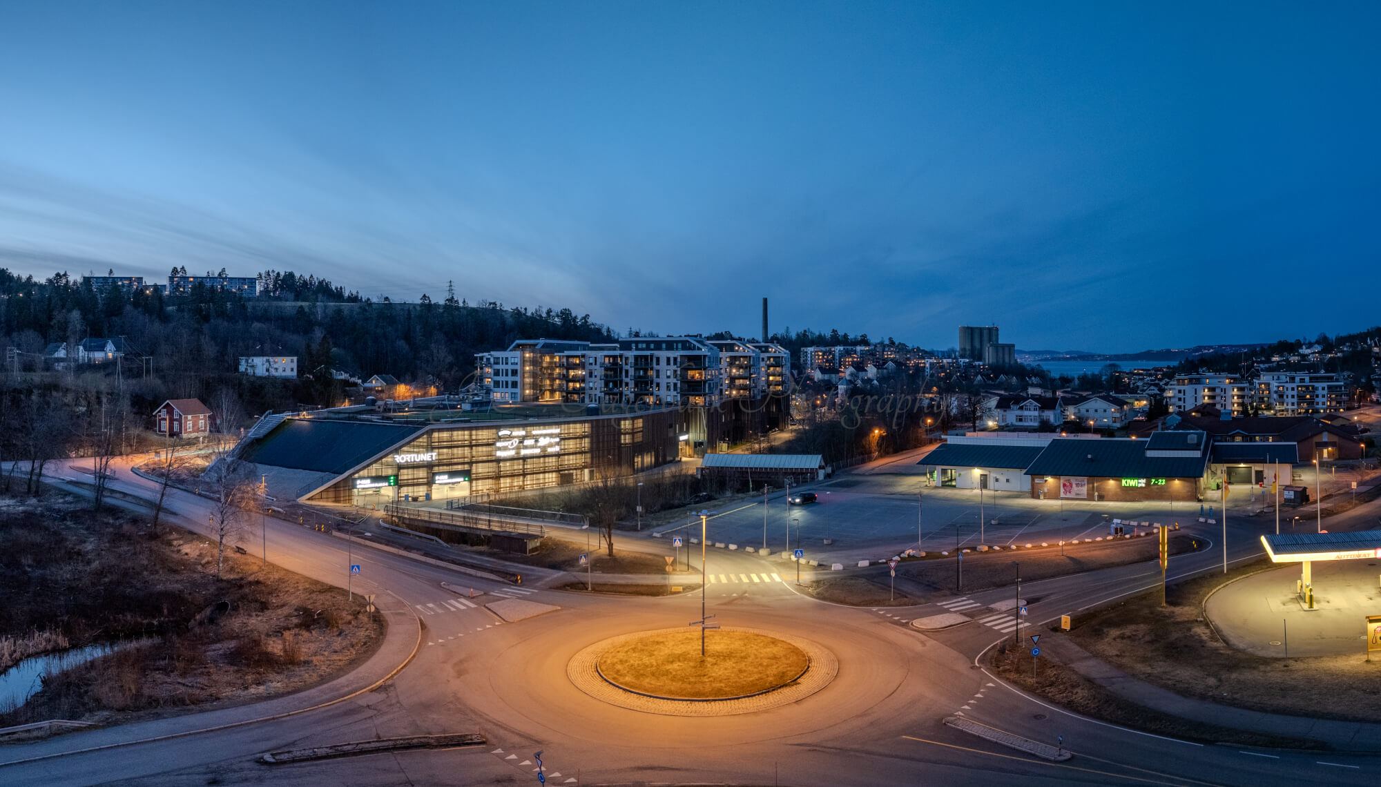 Shopping center seen from upon high
