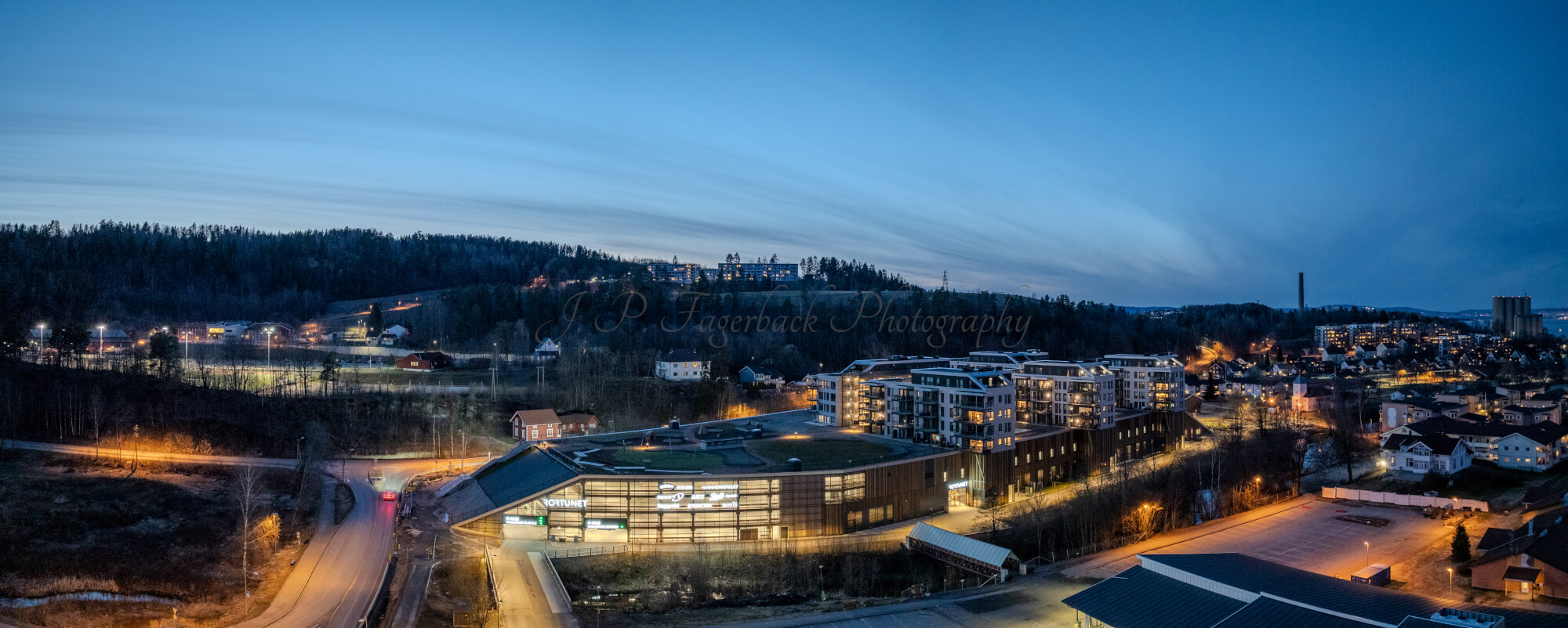 Shopping center seen from upon high
